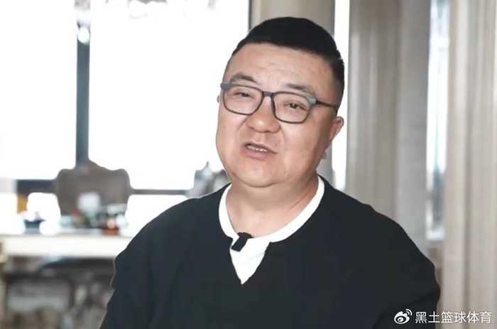 靠小将赚钱？董路：球盲很可怕！我砸5800万 花十几万给邝兆镭治伤